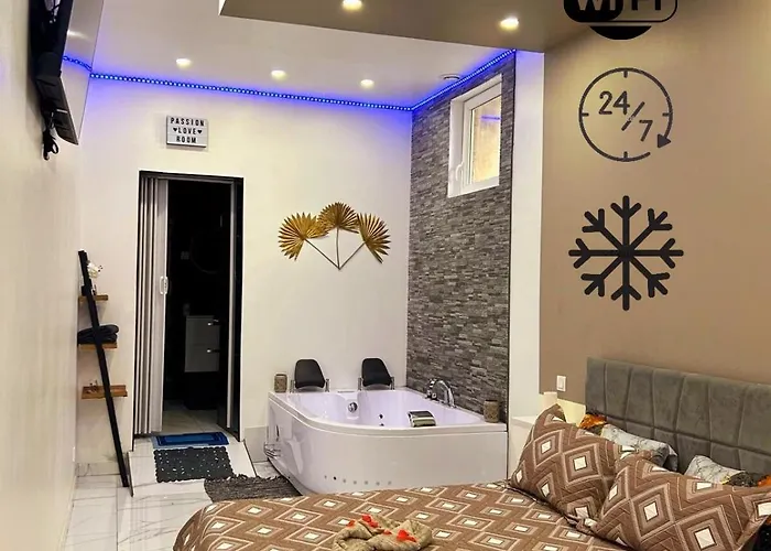 Gold By L Amaryllis I Jacuzzi&sauna Privé I Centre Arrivée Autonome Appartement